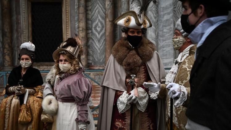 ITALY-HEALTH-VIRUS-CARNIVAL-VENICE